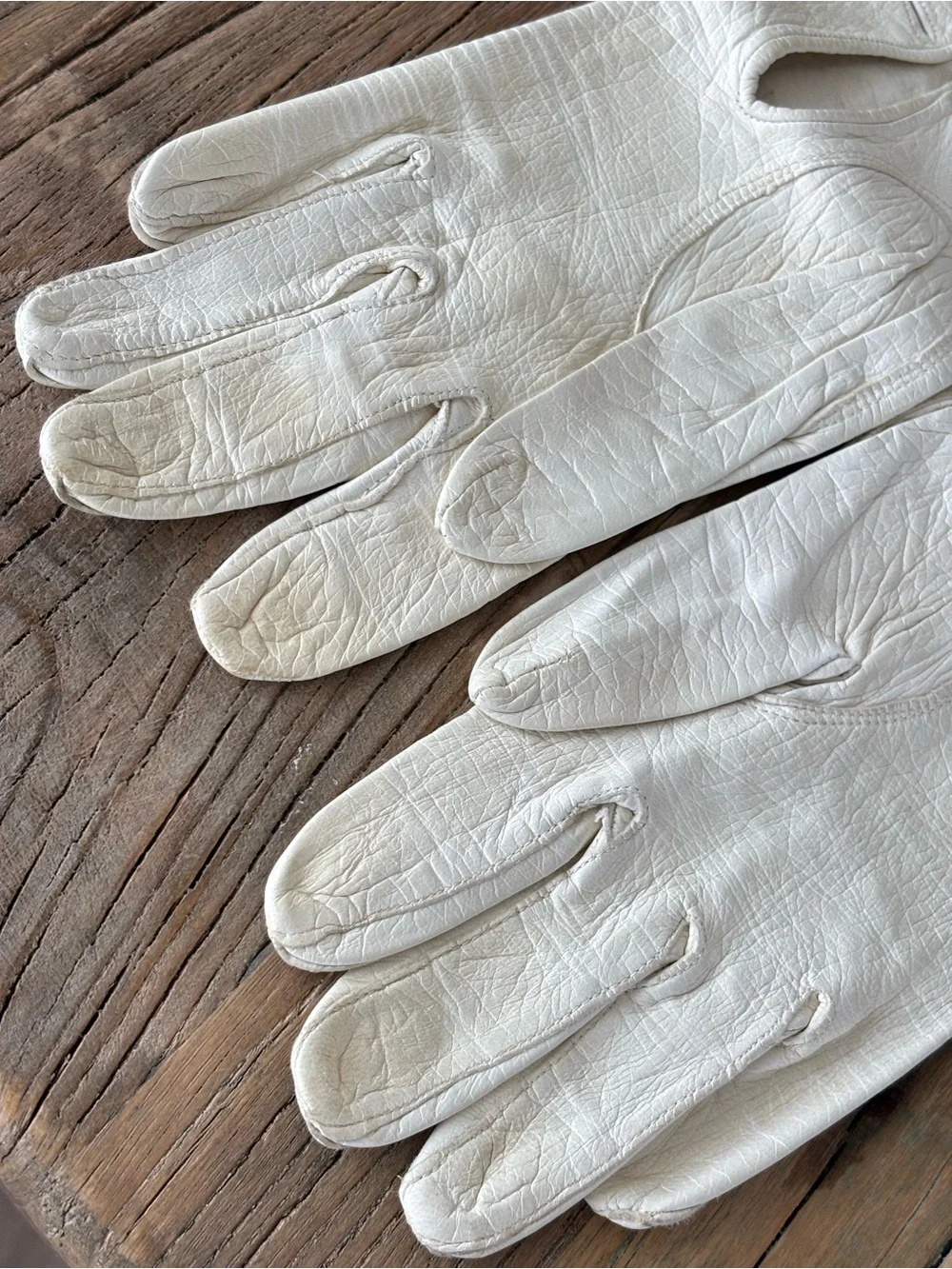 Vintage Long Cream Kid Leather Opera Gloves with Pearl Button Detail Size 6 3/4